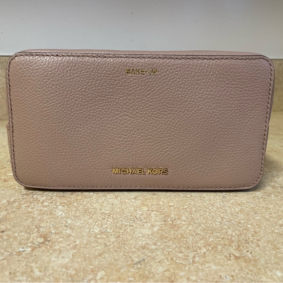 NWT! Rare Michael Kors Makeup Bag in Fawn - Picture 14 of 14